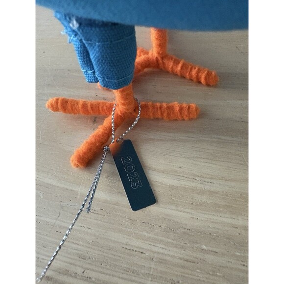 Target 2023 Spritz Bird SCOOP Ice Cream Sun Squad Summer Figure 6.5" - Picture 8 of 10